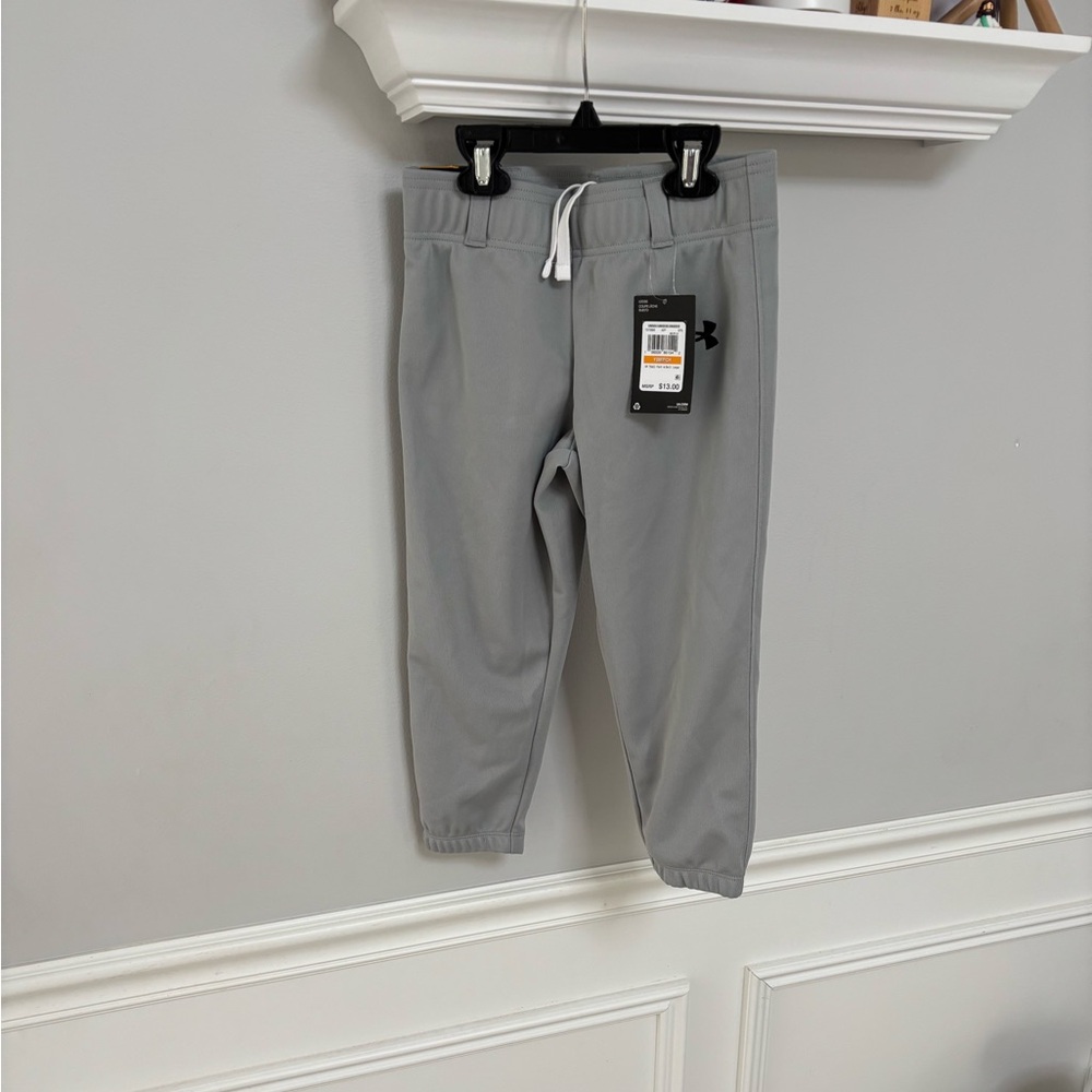 NWT- Under Armour Boys Baseball pants/ Size Youth small